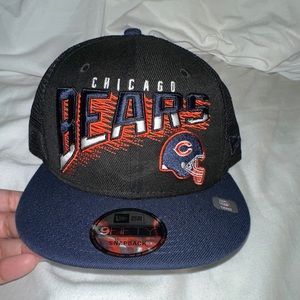 New Era 9Fifty SnapBack Trucker Hat, NFL,Chicago bears, orange, white, navy,blue